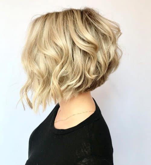 Found: 17 Short Wavy Bob Haircuts You Have to See