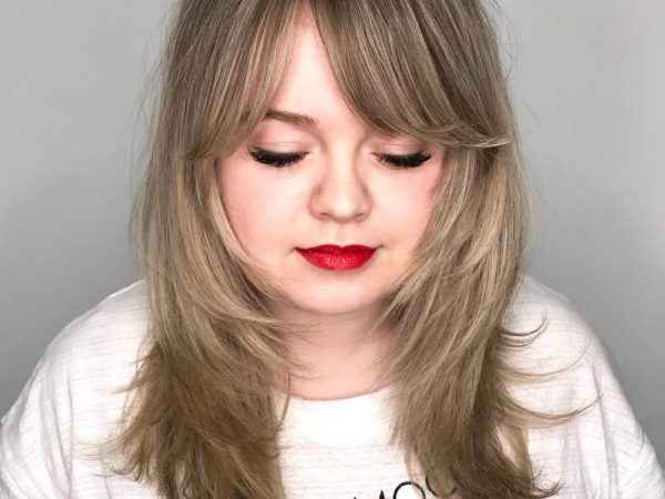 Bangs for Round Face Shapes: 22 Flattering Haircuts