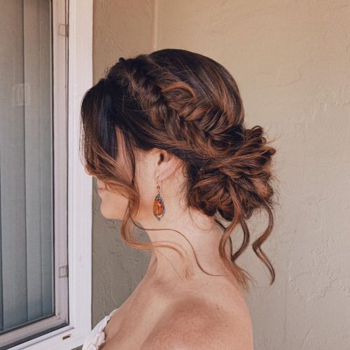 15 Prettiest Halo Braid Hairstyles to Copy