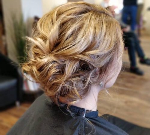 18 Sexiest Messy Updos You’ll See Right Now
