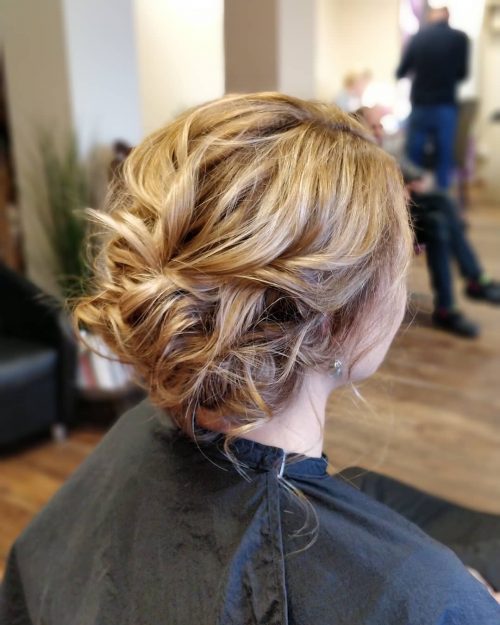 18 Sexiest Messy Updos You’ll See Right Now