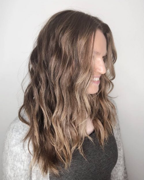 These 17 Examples of Lowlights for Brown Hair Will Totally Inspire You