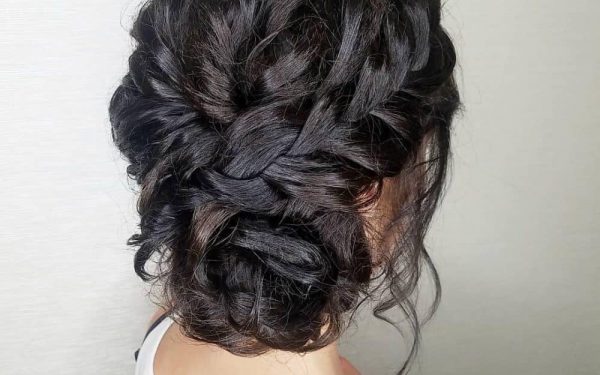 28 Cute & Easy Updos for Long Hair You Have to See!
