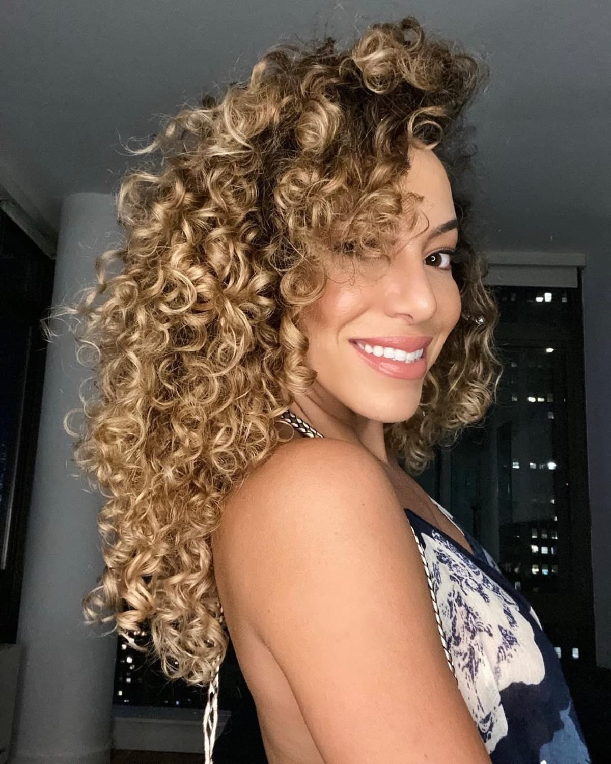 15 Modern Spiral Perm Hairstyles Women Are Getting Right Now