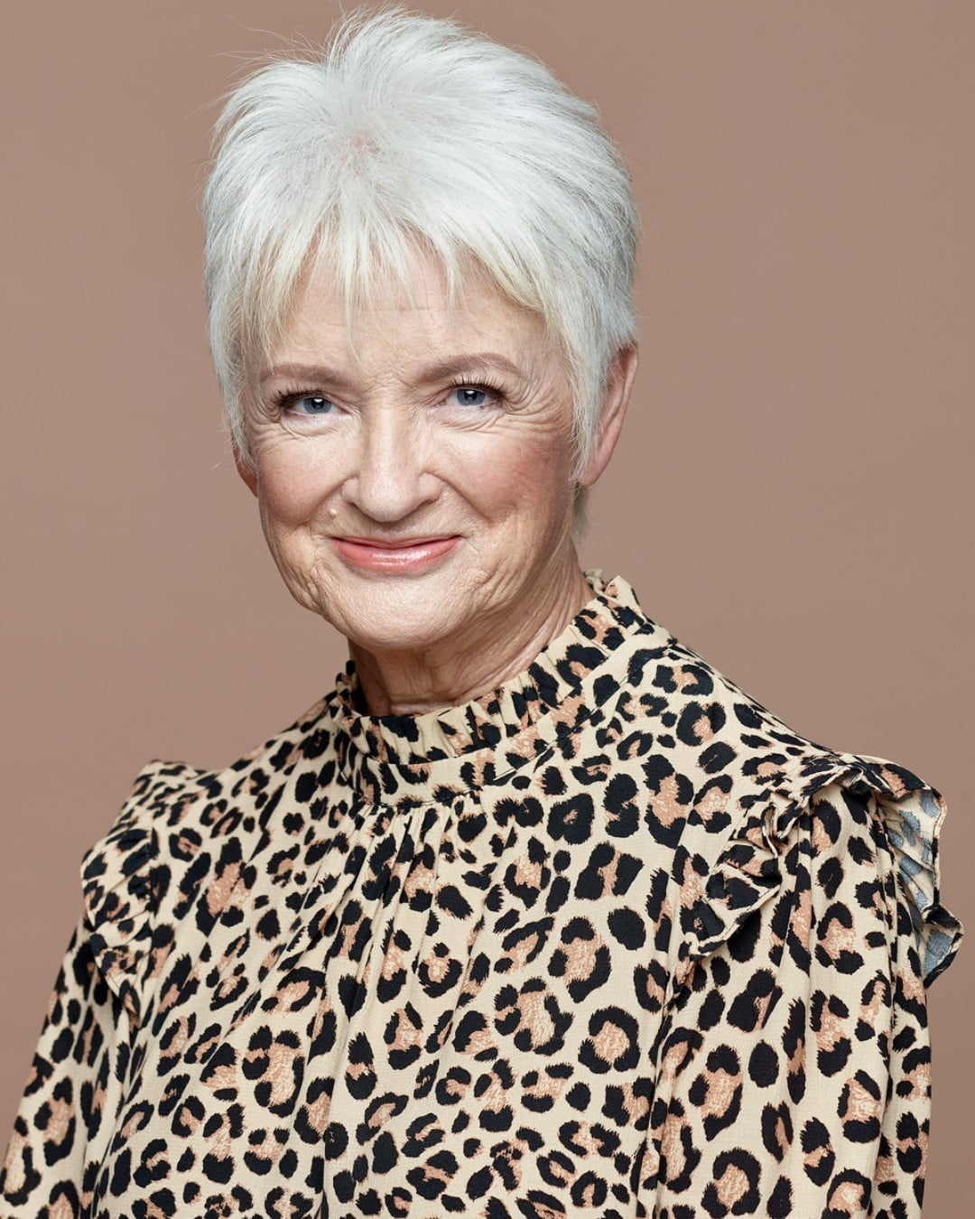 18 Modern Haircuts for Women Over 70 to Look Younger