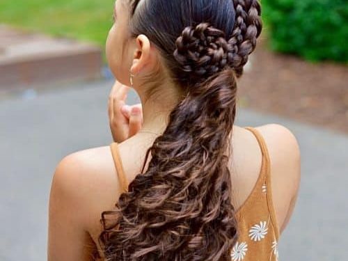 19 Cute & Easy Hairstyles for Curly Hair Girls