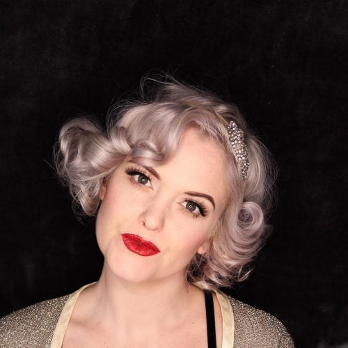 27 Foxy &#8217;60s Hairstyles That You Can Wear