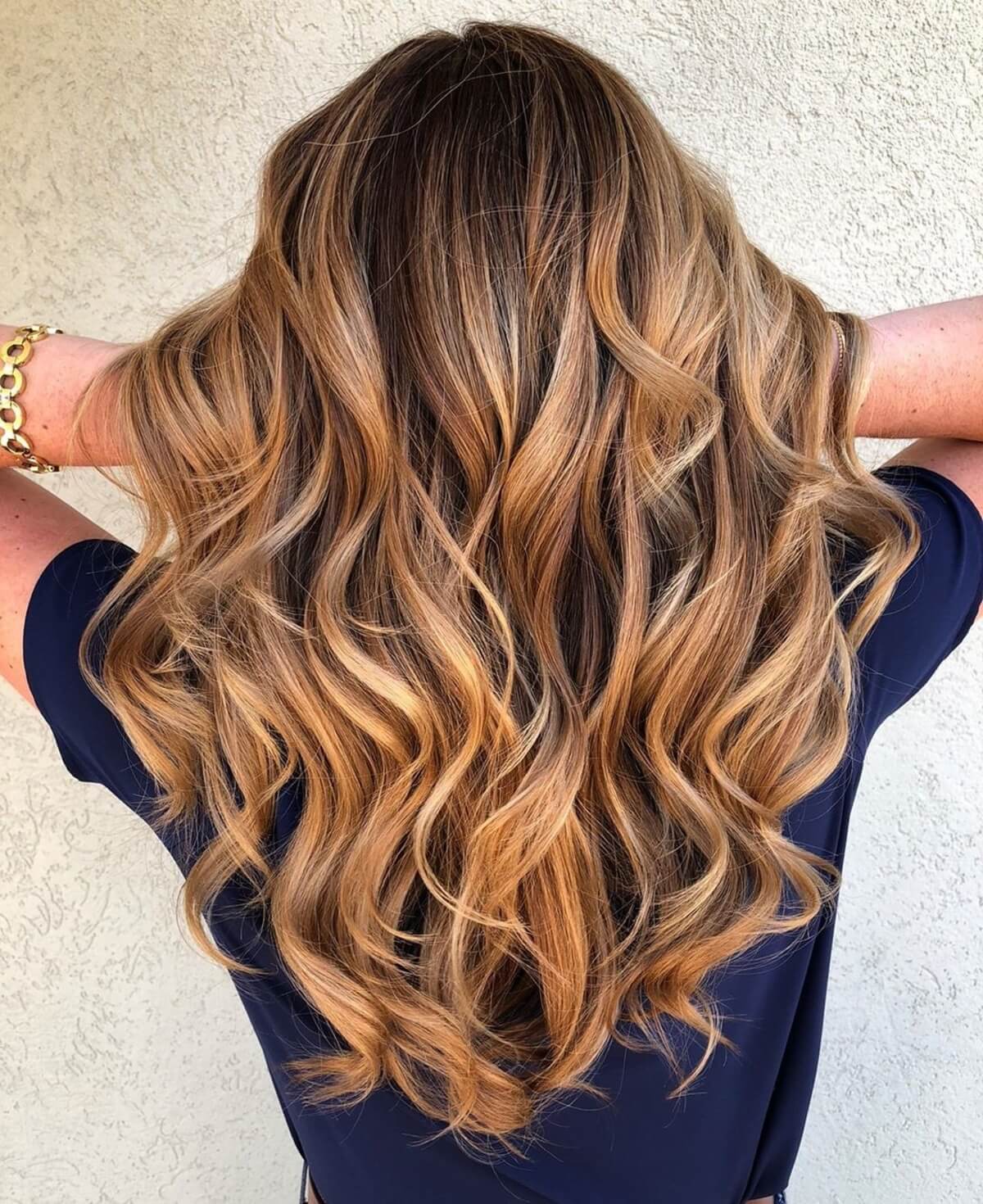 22 Trending Ways To Combine Dark Brown Hair with Caramel Highlights
