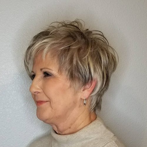 33 Youthful Hairstyles and Haircuts for Women Over 50