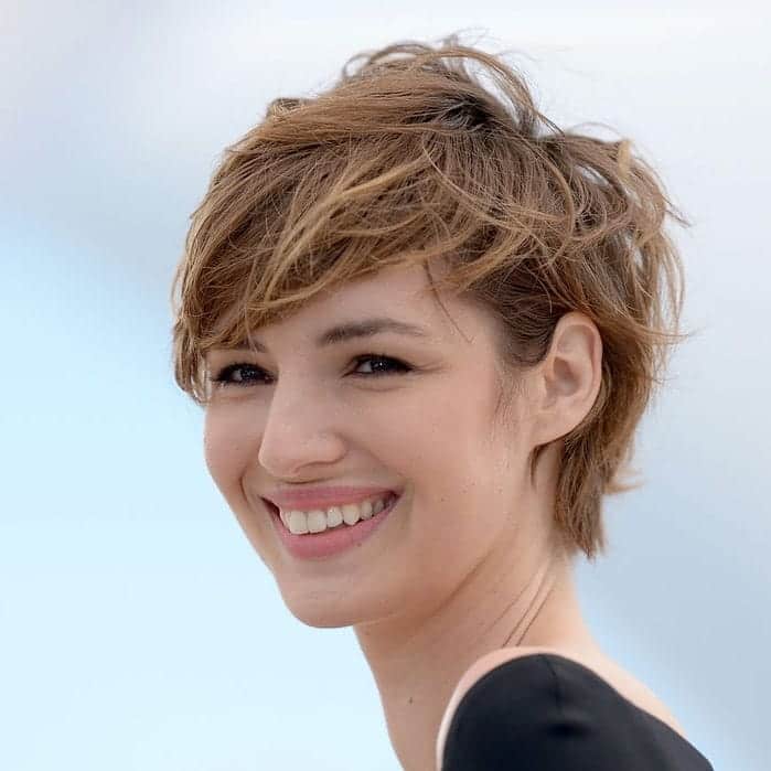The 46 Best Short Hairstyles for Thin Hair to Look Fuller