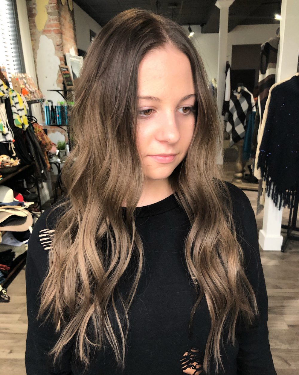 34 Iconic Long Brown Hair Ideas To Try