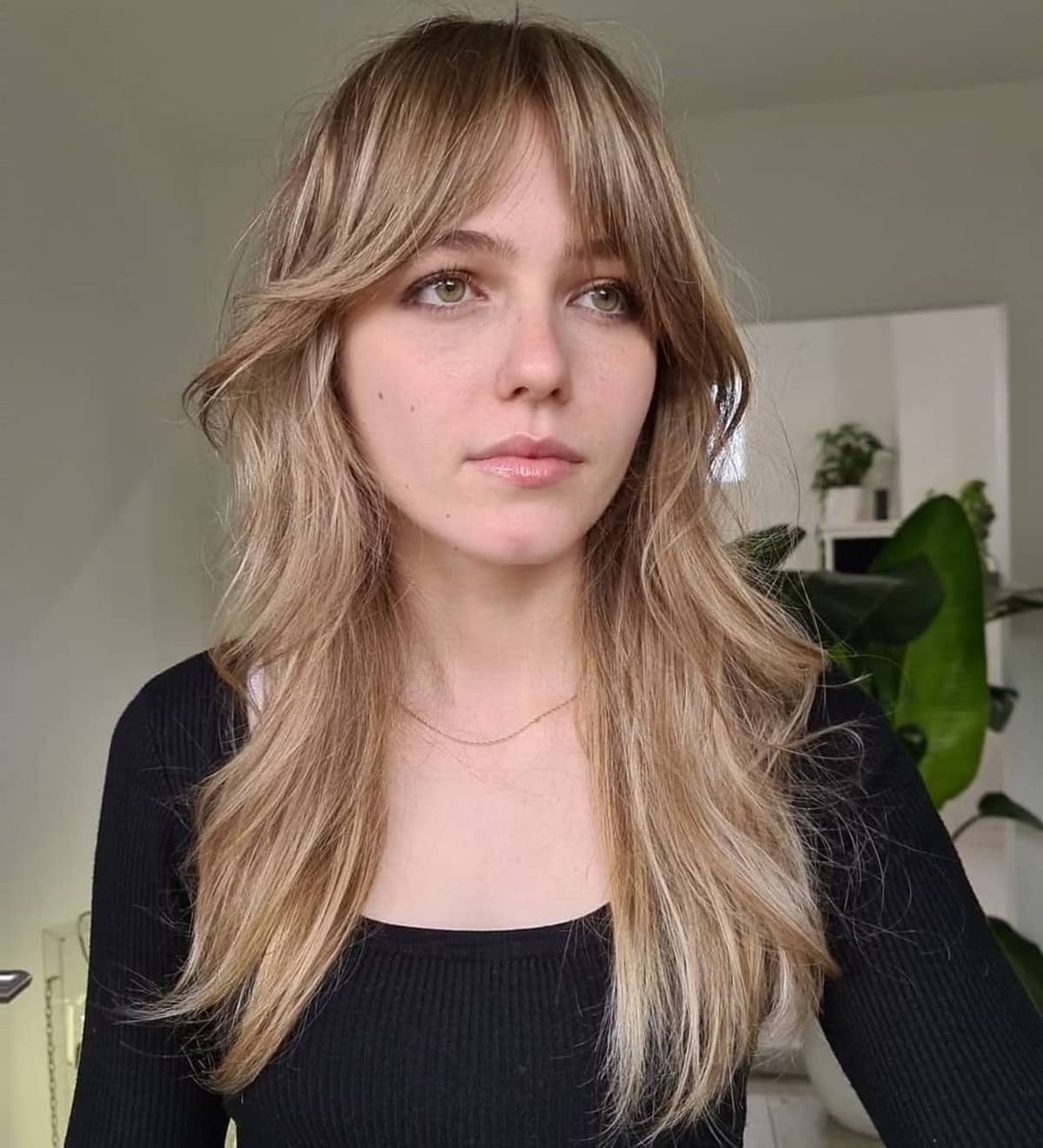 36 Hottest Long Shag Haircuts to Try This Year