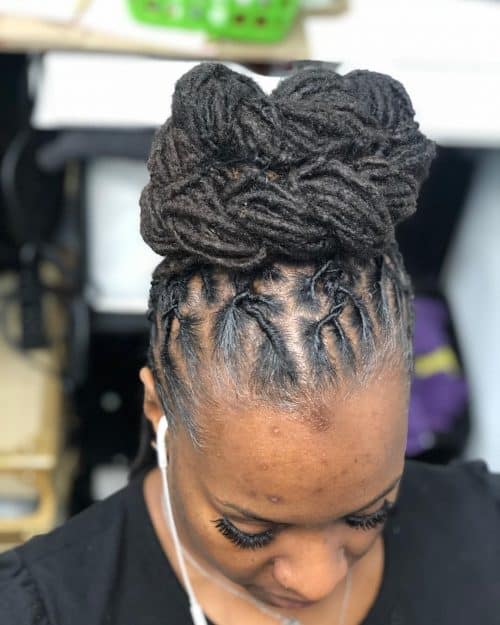 17 Best Natural Hairstyles for Black Women to Try