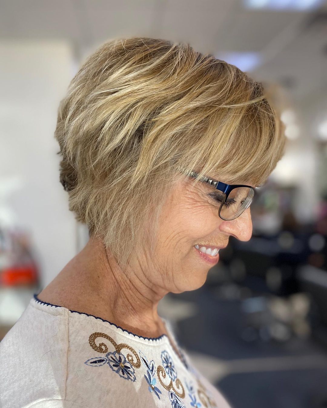 18 Modern Haircuts for Women Over 70 to Look Younger Hairstyles VIP