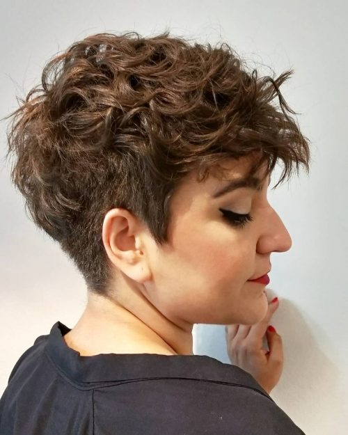 The 46 Best Short Hairstyles for Thin Hair to Look Fuller