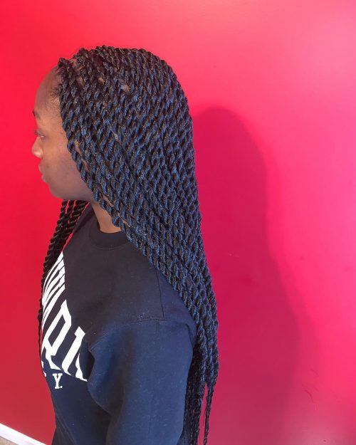 17 Best Natural Hairstyles for Black Women to Try