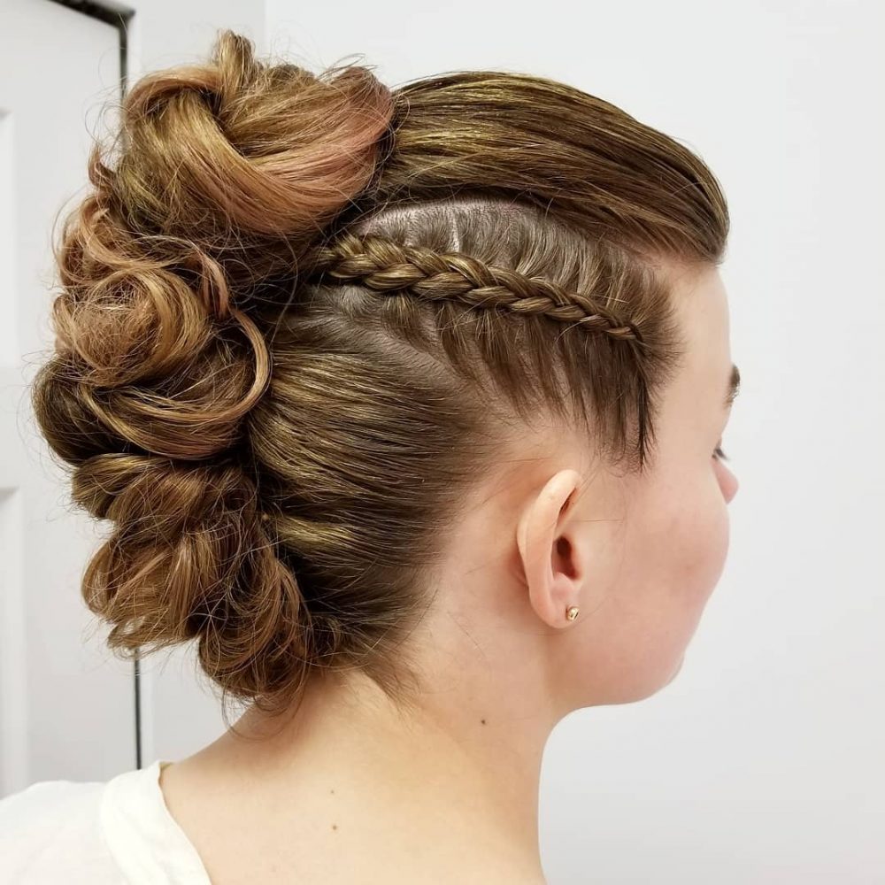 34 of the Cutest Prom Updos You&#8217;ll See for 2021