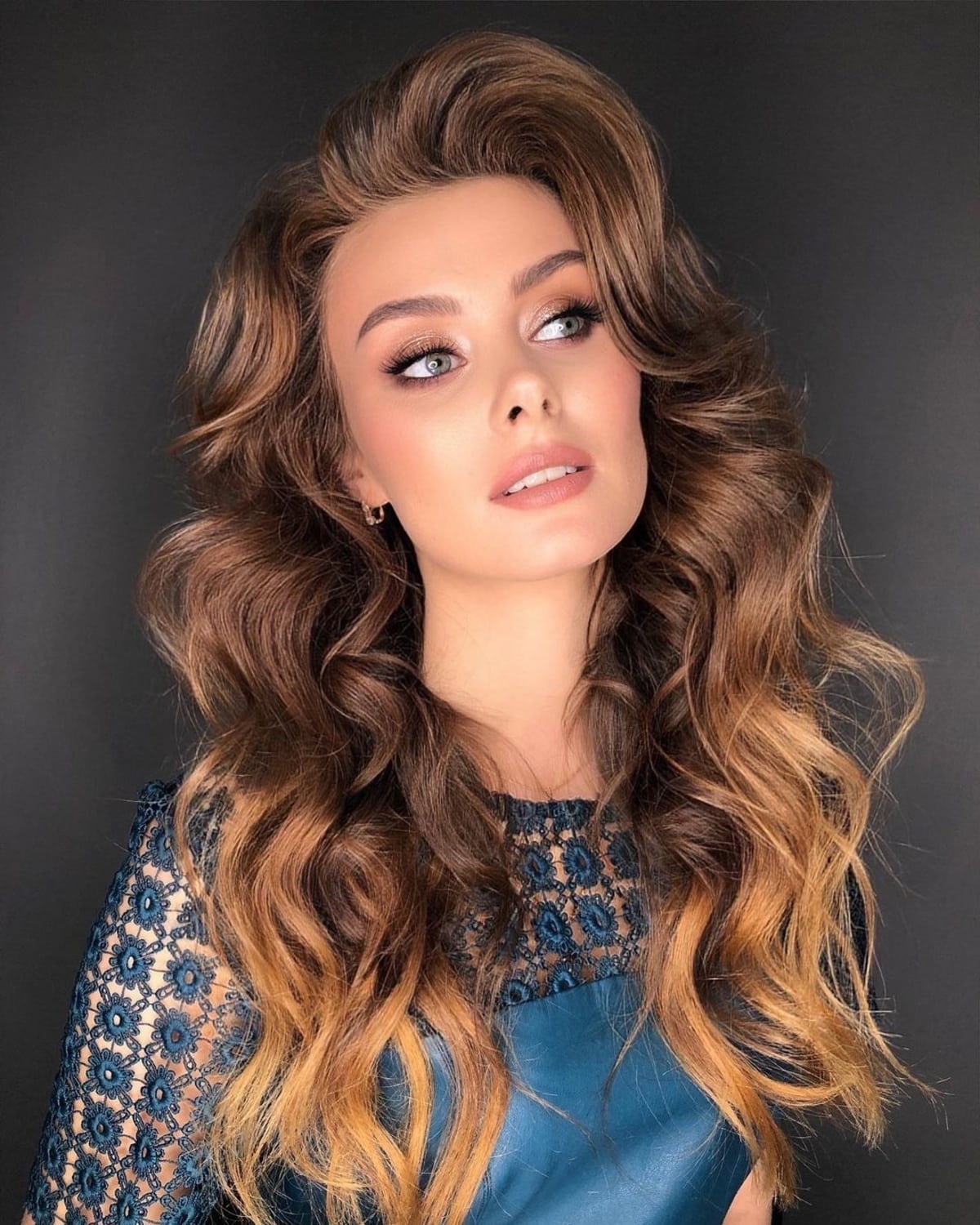 27 Foxy &#8217;60s Hairstyles That You Can Wear