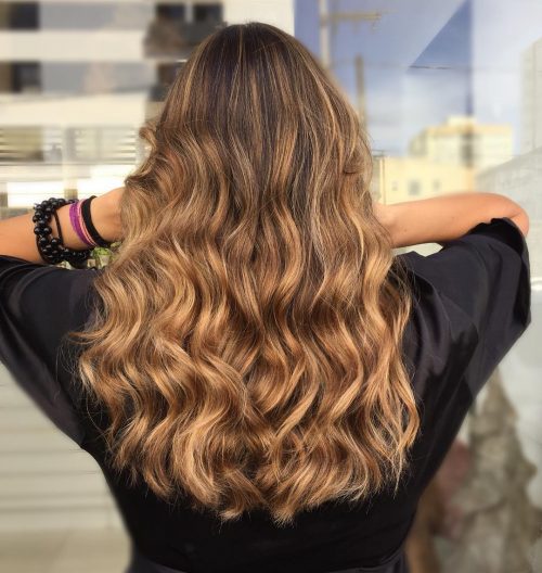 These 22 Caramel Hair Color Ideas Are Trending for 2021