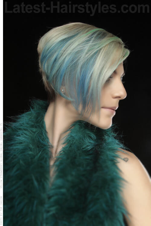 34 Peekaboo Highlights For Fun, Edgy Women (Photo Ideas)
