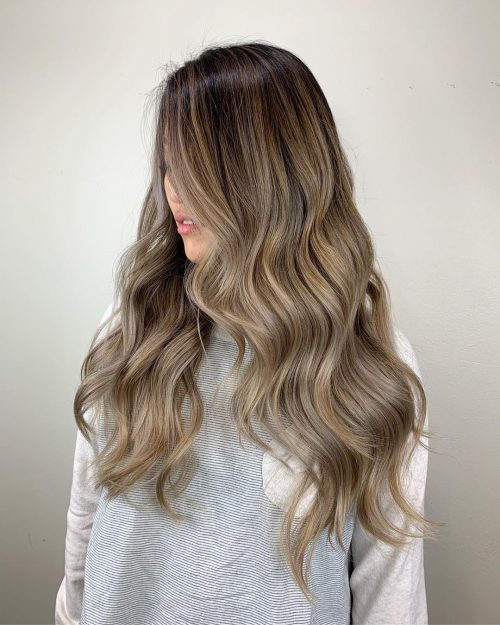 15 Best Ash Blonde Balayage Hair Colors for Every Skin Tone