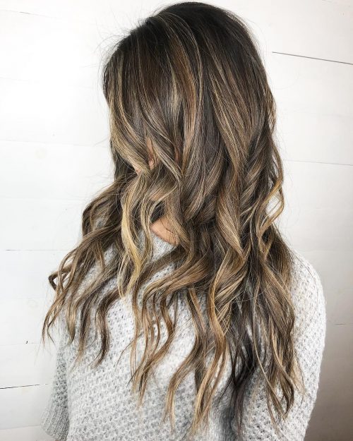 These 22 Caramel Hair Color Ideas Are Trending for 2021