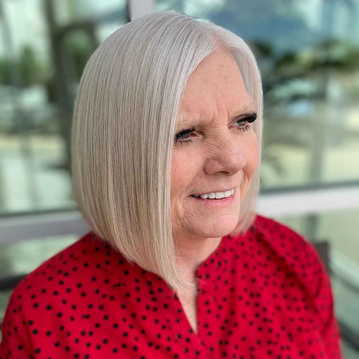 26 Low-Maintenance Medium-Length Haircuts for Busy Women