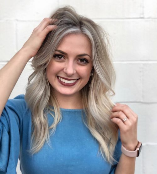 28 Blonde Hair With Lowlights You Have to See in 2021