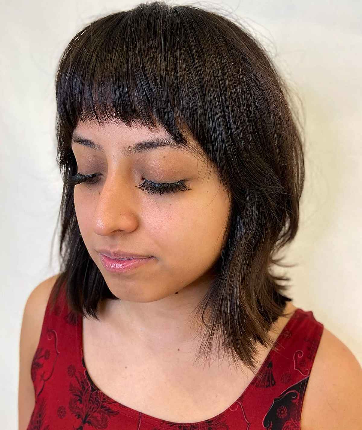 26 Flattering Ways to Wear Bangs for Women with Small Foreheads