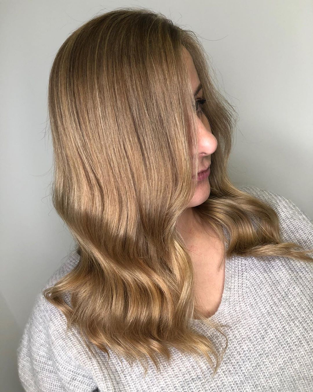 18 Flattering Beige Blonde Hair Color Ideas for Every Skin Tone