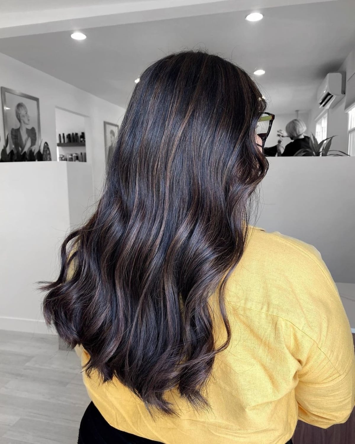 23 Ways to Get Brown Highlights on Black Hair for Stunning Dimension