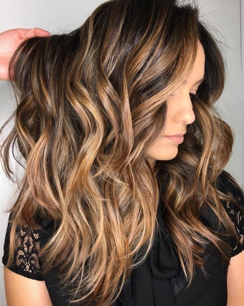 42 Stunning Blonde Highlights of 2021 &#8211; Platinum, Ash, Dirty, Honey, Dark