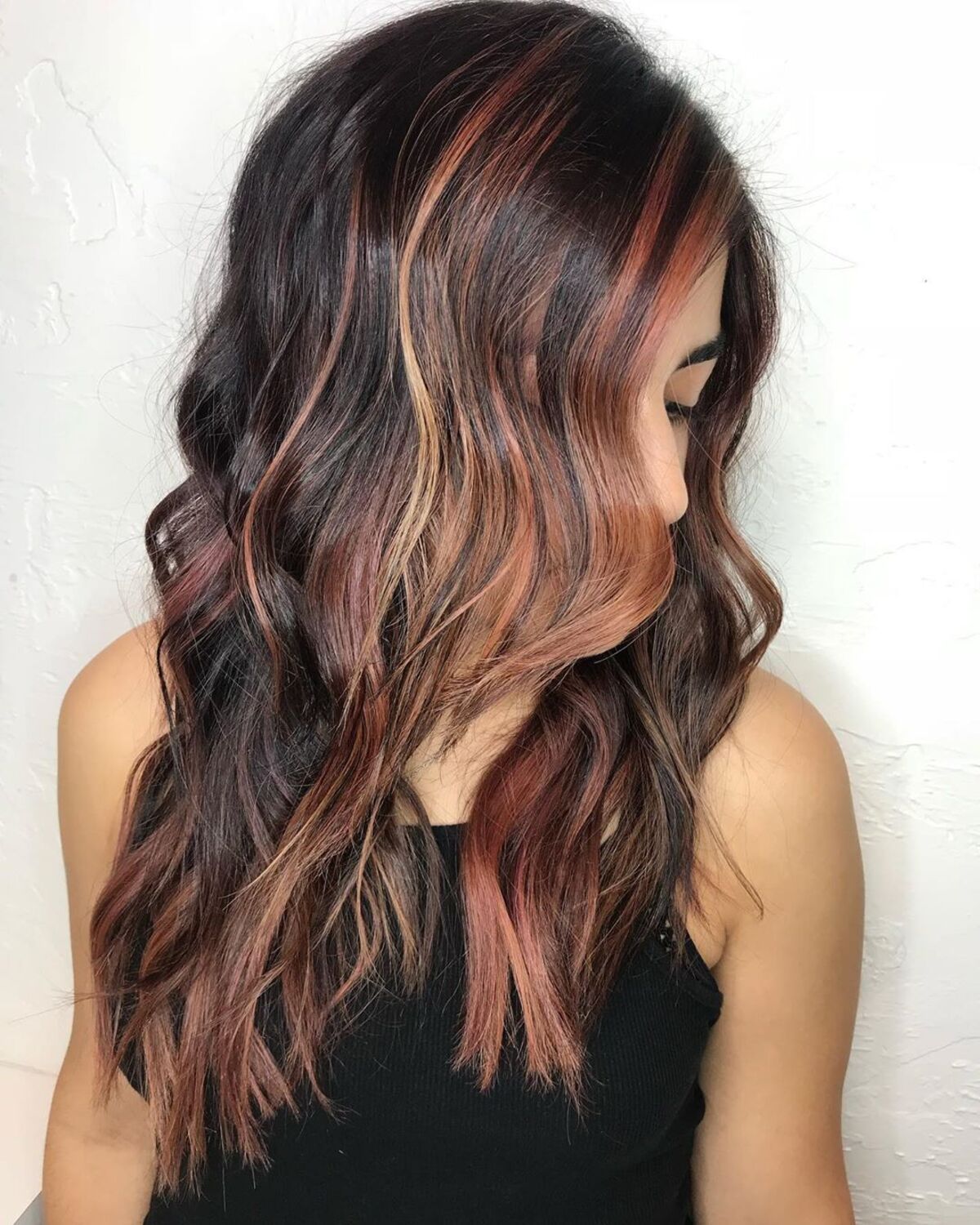 22 Prettiest Ways to Get Rose Gold Highlights for Every Hair Color