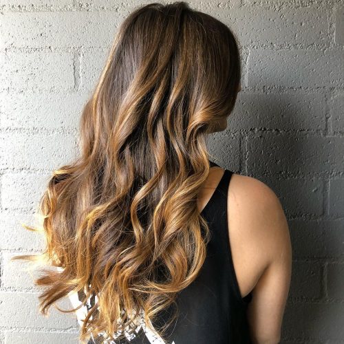 34 Best Caramel Highlights for Every Skin Tone Trending in 2021