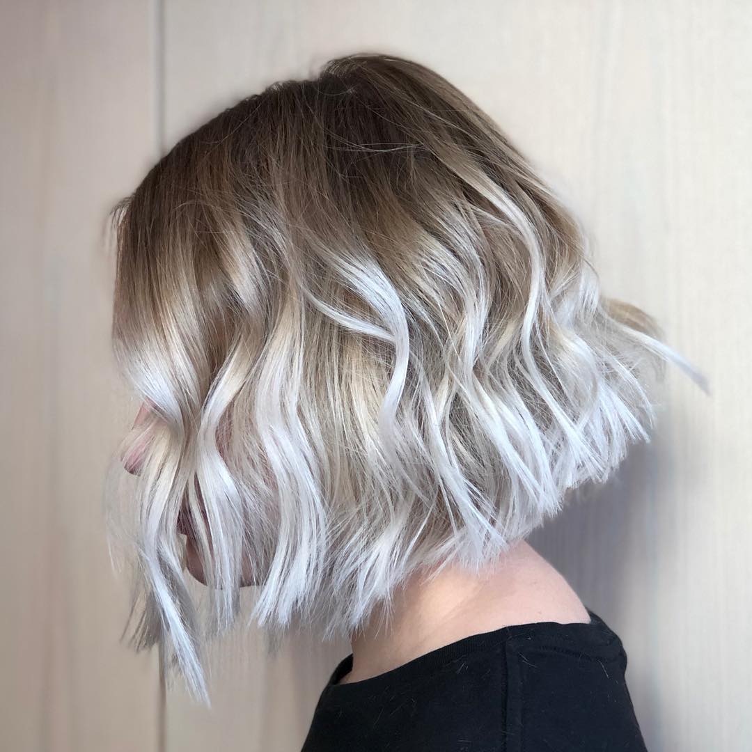 19 Examples That Prove White Blonde Hair Is In for 2021