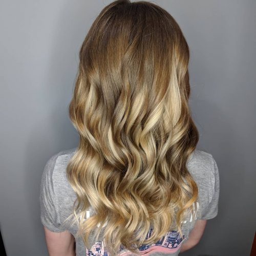 34 Peekaboo Highlights For Fun, Edgy Women (Photo Ideas)
