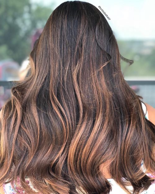 34 Best Caramel Highlights for Every Skin Tone Trending in 2021