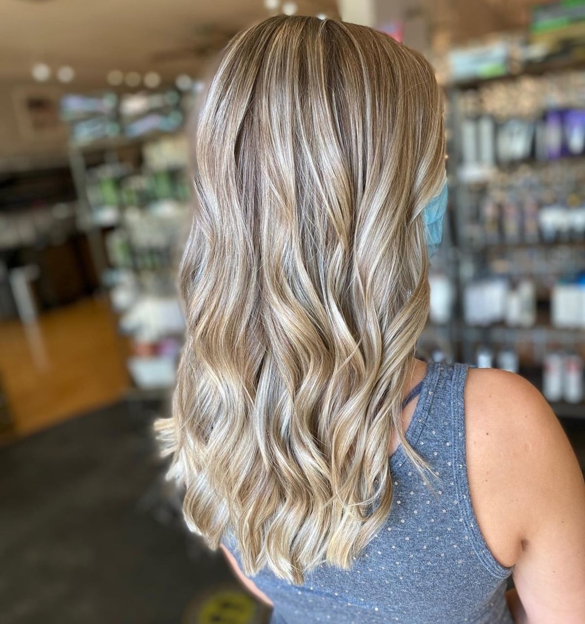 19 Best Champagne Blonde Hair Color Ideas for Every Skin Tone
