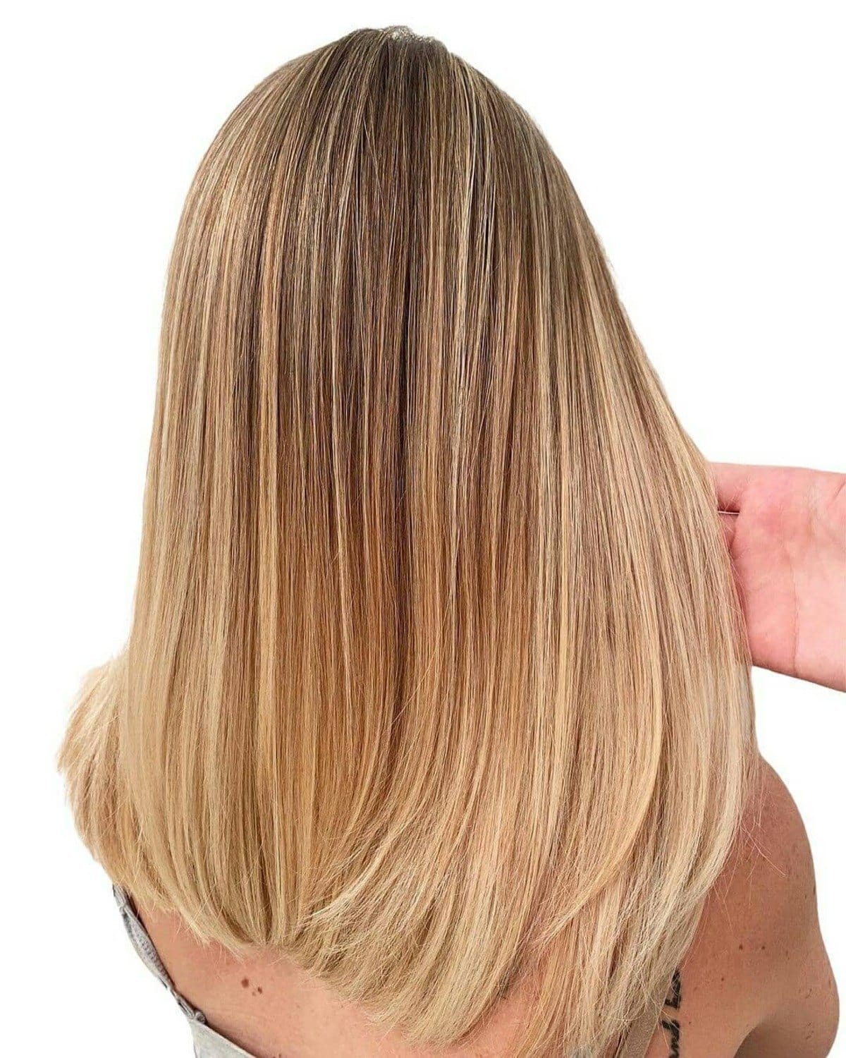 19 Best Champagne Blonde Hair Color Ideas for Every Skin Tone