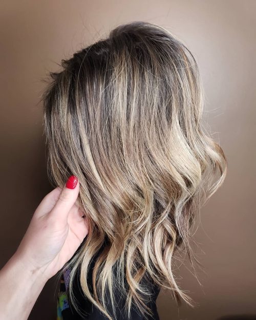18 Blonde Hair with Dark Roots Ideas to Copy Right Now in 2021