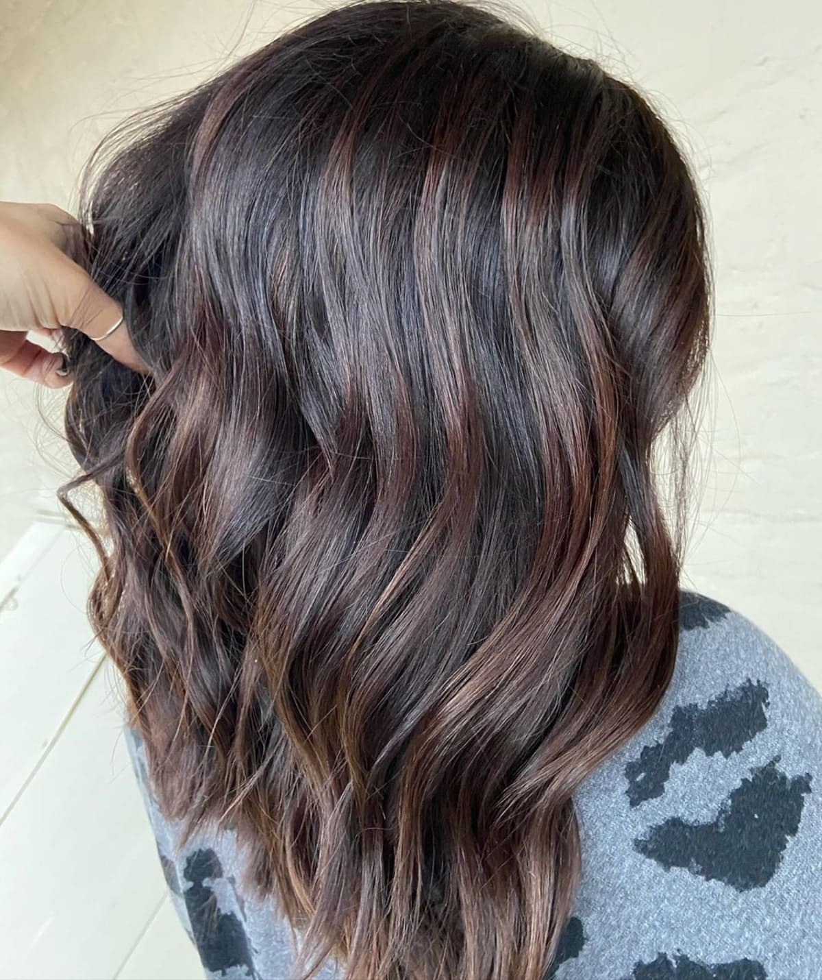 23 Ways to Get Brown Highlights on Black Hair for Stunning Dimension