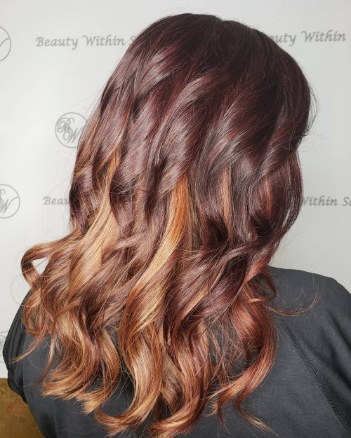 34 Peekaboo Highlights For Fun, Edgy Women (Photo Ideas)