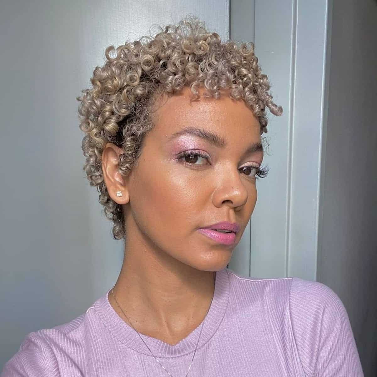 25 Textured Pixie Cut Ideas for a Messy, Modern Look