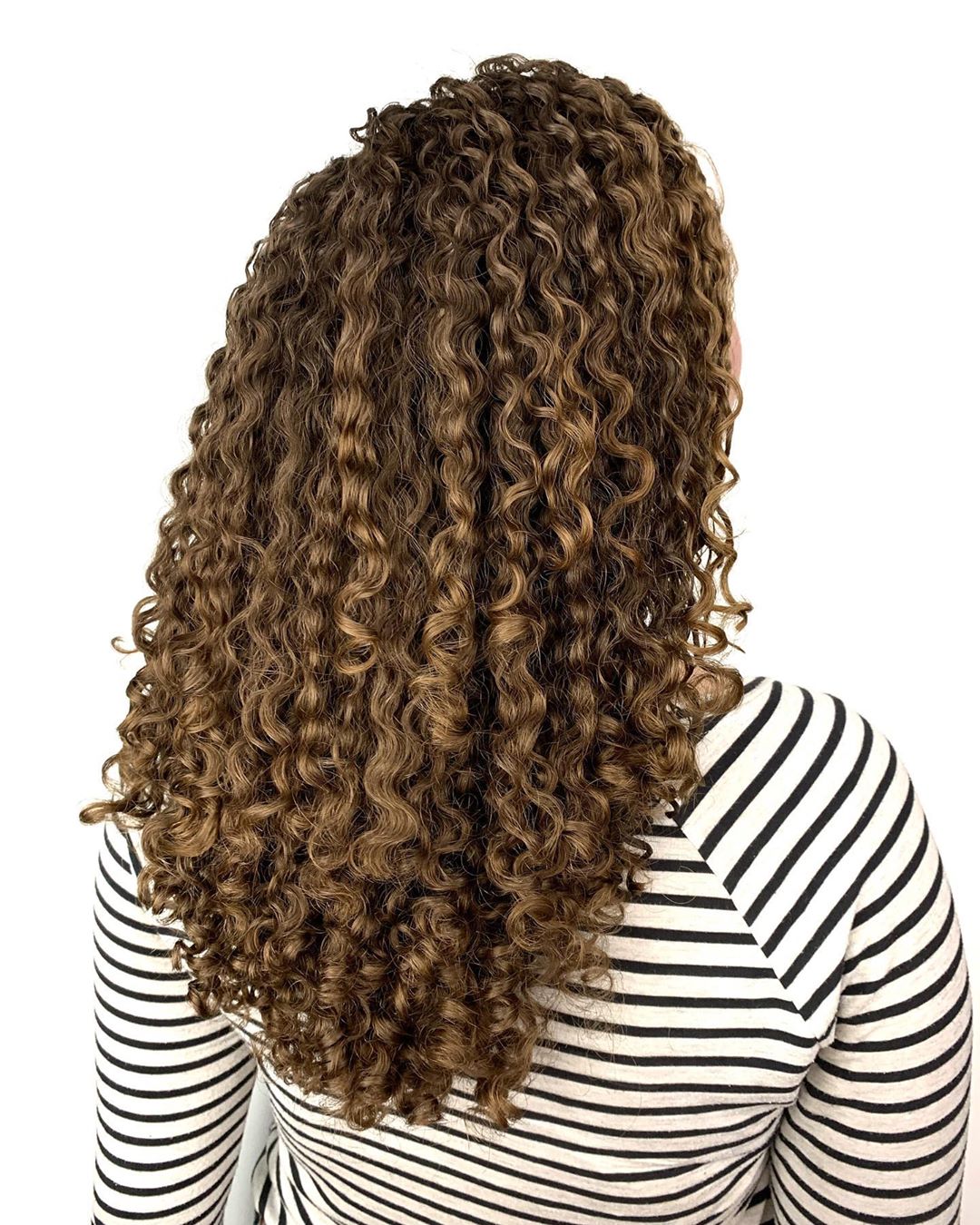 14 Stunning Ways to Get The Dark Ash Blonde Hair Color Trend