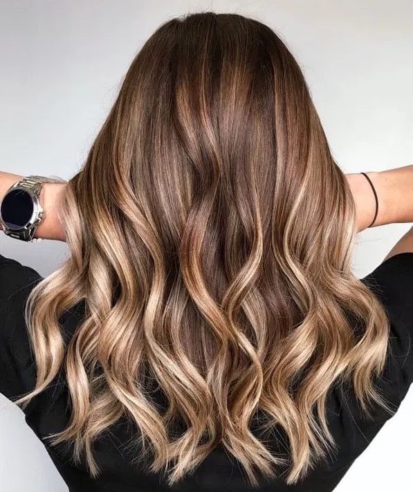 21 Dark Blonde Hair Color Ideas Trending in 2021