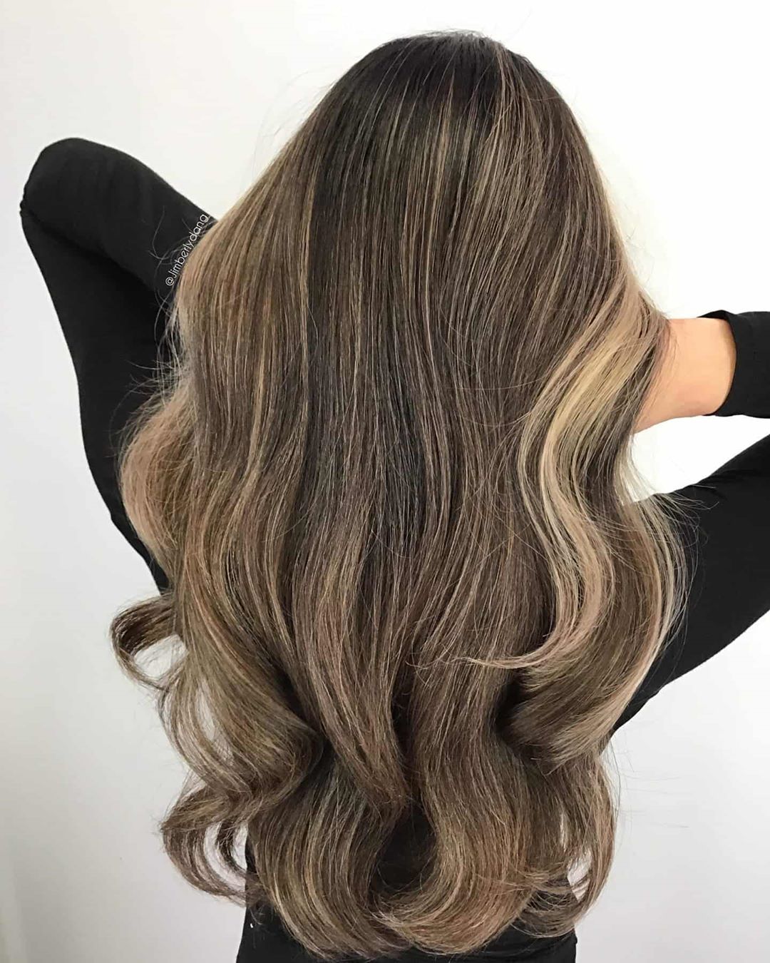 18 Flattering Beige Blonde Hair Color Ideas for Every Skin Tone
