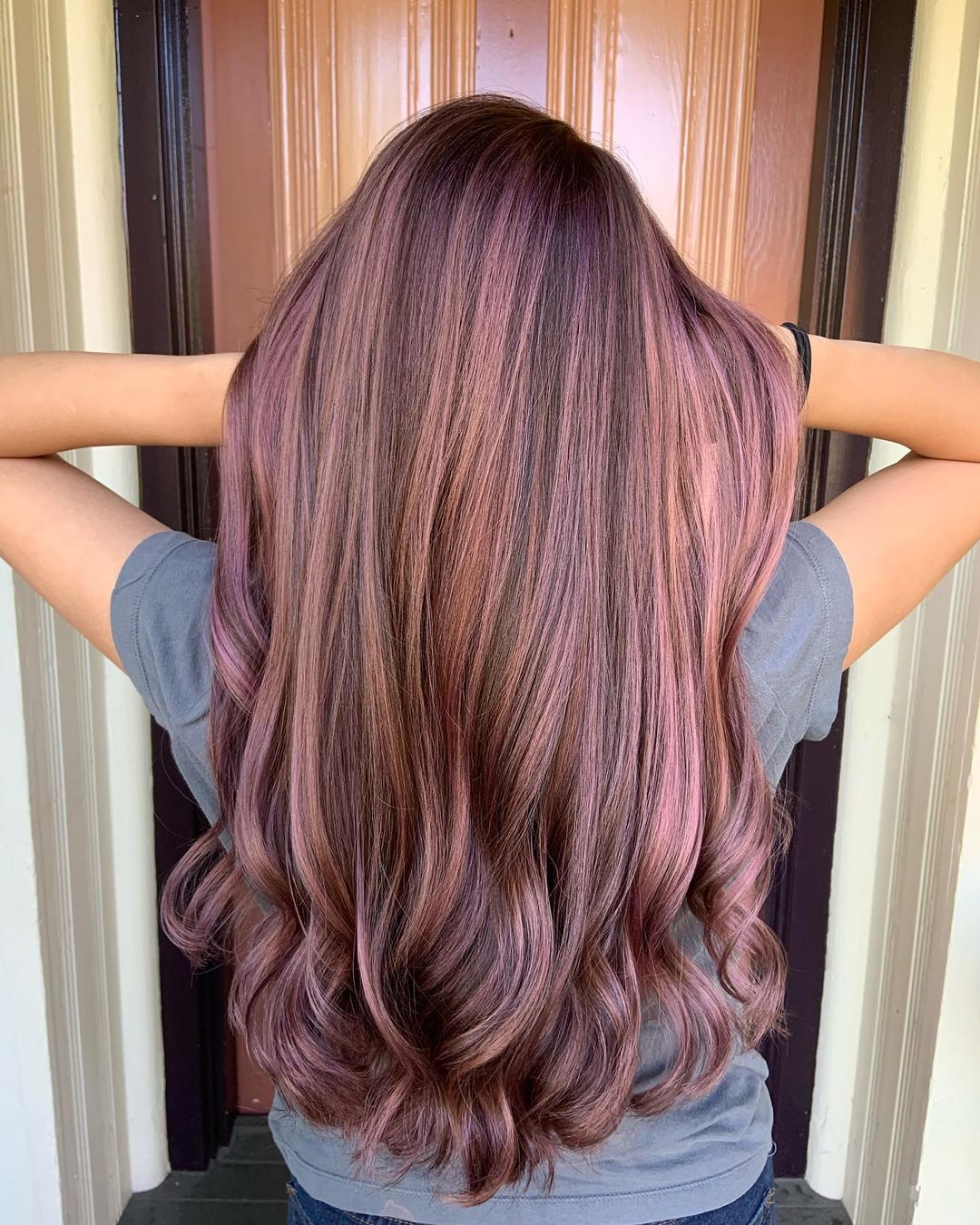 26 Hottest Black Hair with Highlights Trending in 2021
