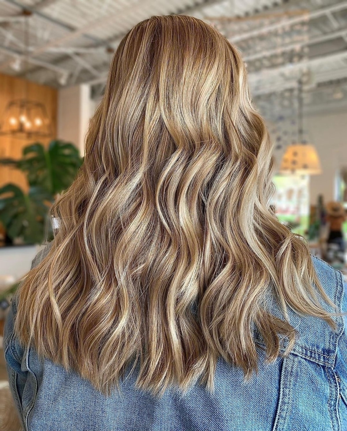 19 Best Champagne Blonde Hair Color Ideas for Every Skin Tone