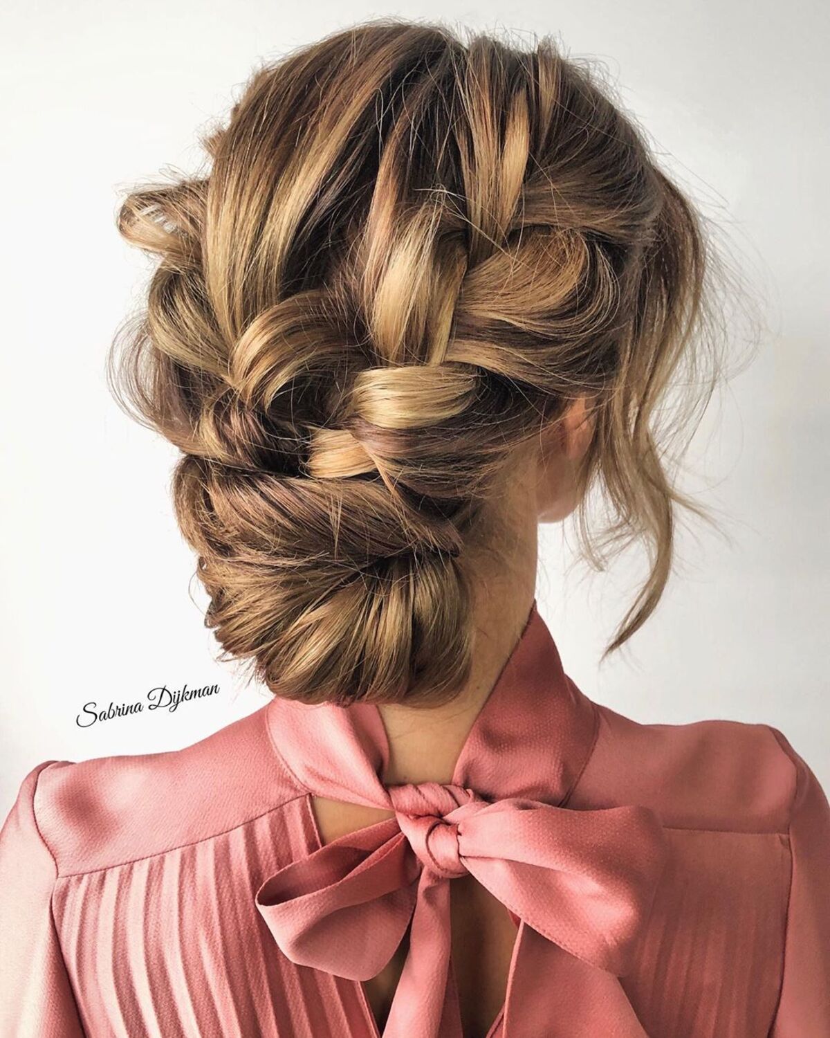 16 Gorgeous Braided Bun Hairstyle Ideas That Are Easy to Do
