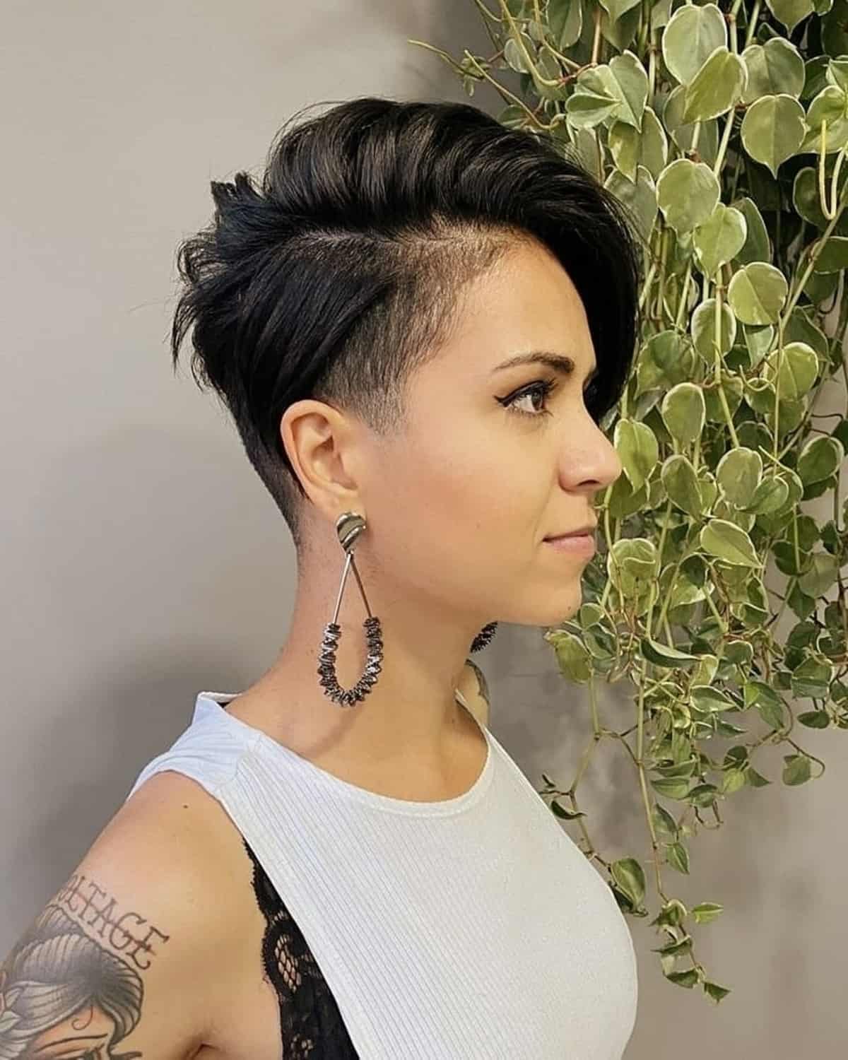 26 Edgy Pixie Cuts for Women of All Ages and Hair Textures